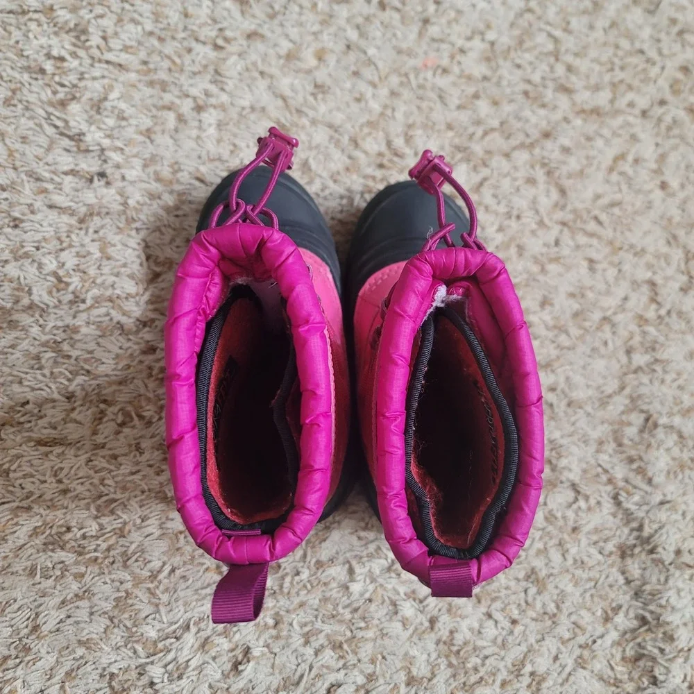 The North Face Alpenglow IV Snow Boots Kids 3 Pink Black Waterproof Insulated